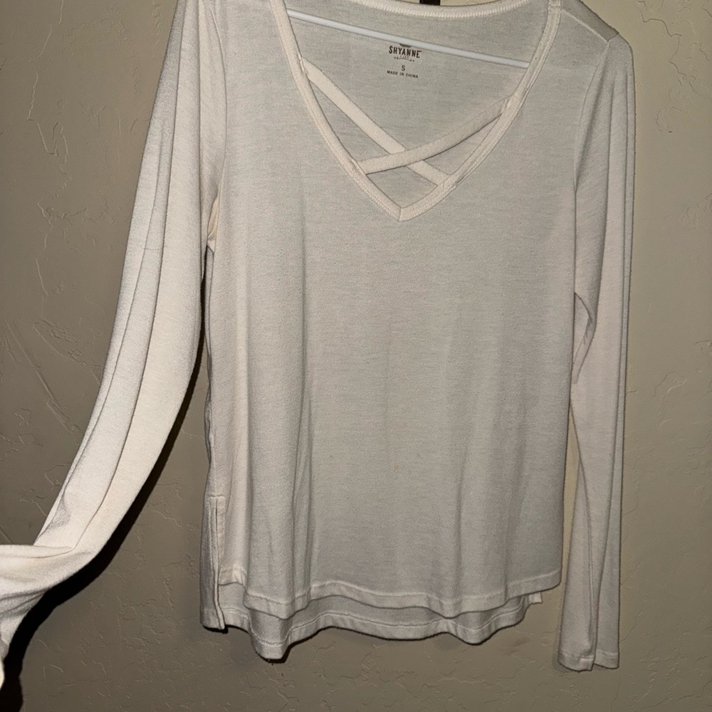 Shyanne Cream Long Sleeve Cut Out Blouse